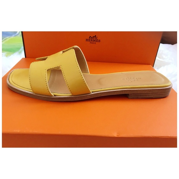 SOLD Hermes Oran sandals size 38 yellow leather - Picture 3 of 8